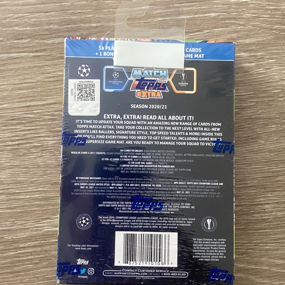 Topps Match Attax Extra Card Game - Blue and Gold - Picture 3 of 4